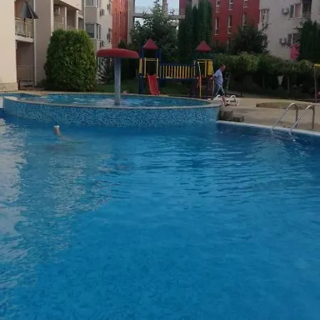 Nessebar Fort Club - Studio Apartment Slantschew brjag